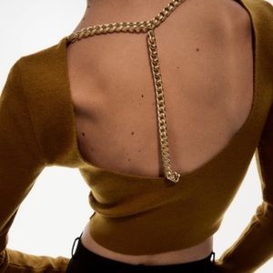 Zara knit sweater crop top with back gold chain